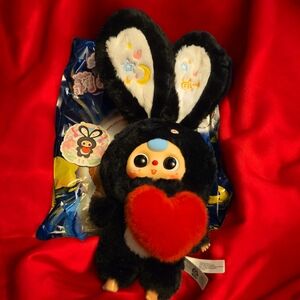 Baby Three V3 Lilly Rabbit Town Plushy Keychain Confirmed